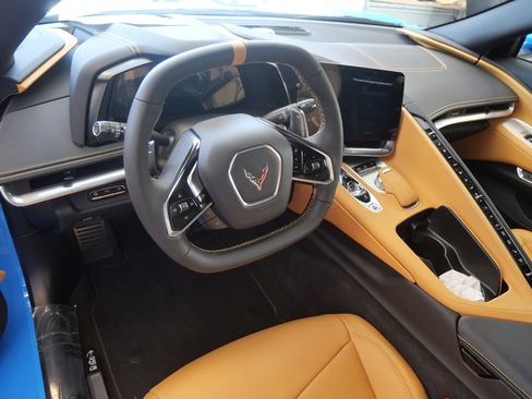 Used 2024 Chevrolet Corvette Stingray Preferred Cpe w/ Battery Protection Package RWD image 10