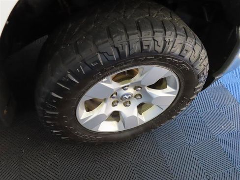 Used 2023 RAM 1500 Big Horn image 9