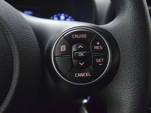 Used 2022 Kia Soul LX w/ Technology Package FWD image 30