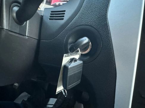 Used 2015 Ford Explorer Sport image 34