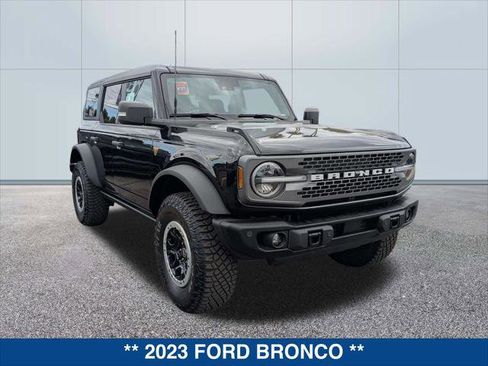Certified 2023 Ford Bronco Badlands AWD/4WD image 7