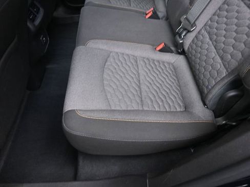 Used 2021 Chevrolet Equinox LT image 21