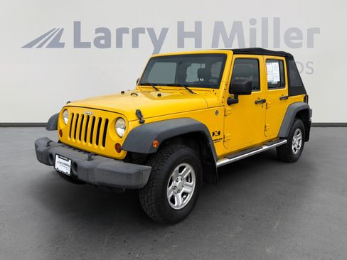 Used 2009 Jeep Wrangler Unlimited X AWD/4WD image 1