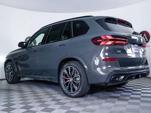 New 2026 BMW X5 M60i image 4
