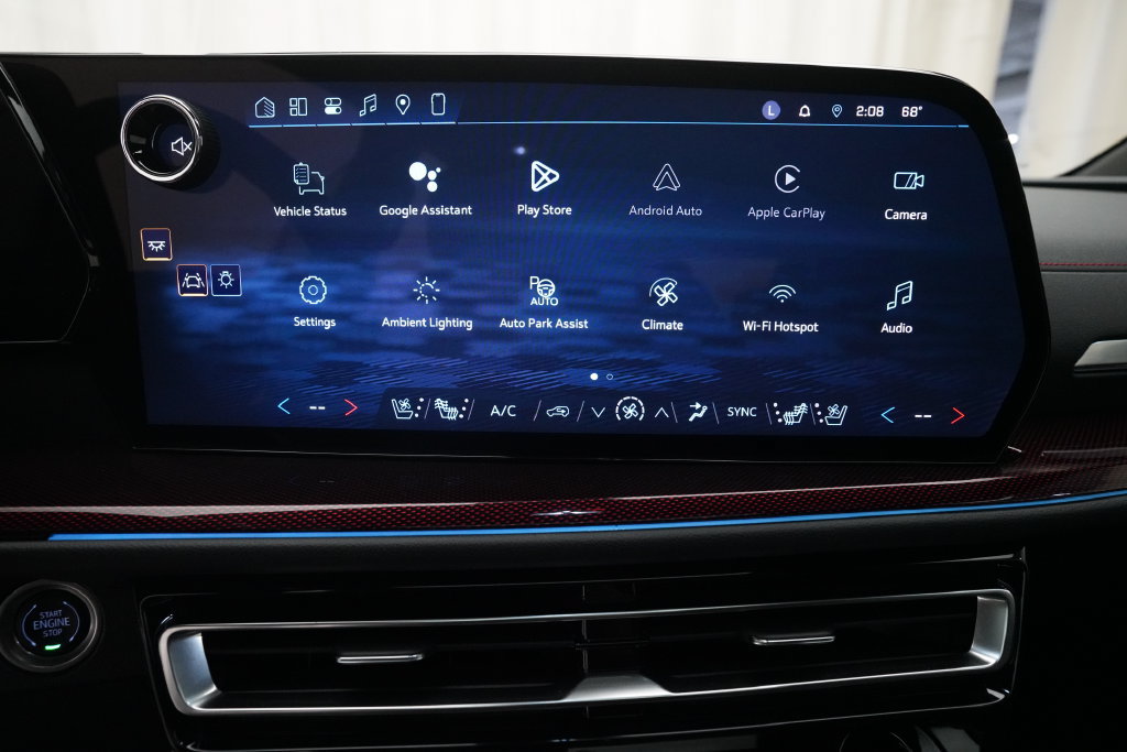 Used 2024 Chevrolet Traverse RS AWD/4WD image 6
