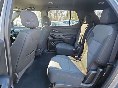 Certified 2023 Chevrolet Traverse LT image 10