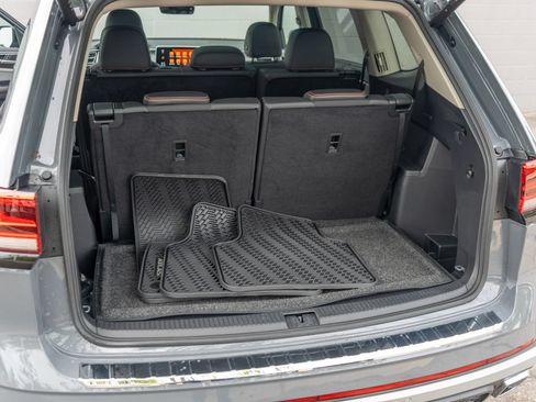 Certified 2026 Volkswagen Atlas Peak Edition AWD/4WD image 13