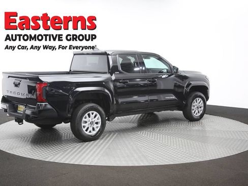 Used 2026 Toyota Tacoma SR5 AWD/4WD image 40