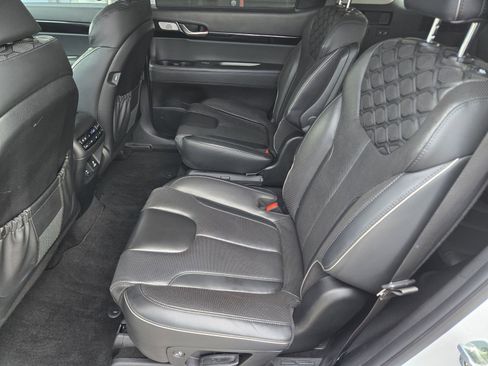 Used 2022 Hyundai Palisade Limited image 18