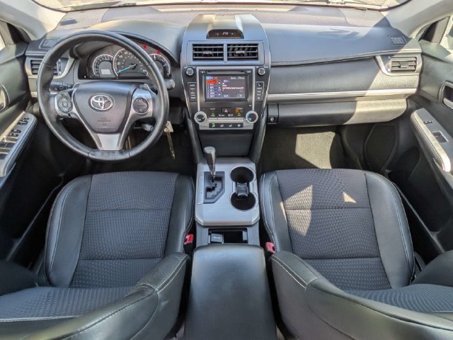 Used 2012 Toyota Camry SE FWD image 13