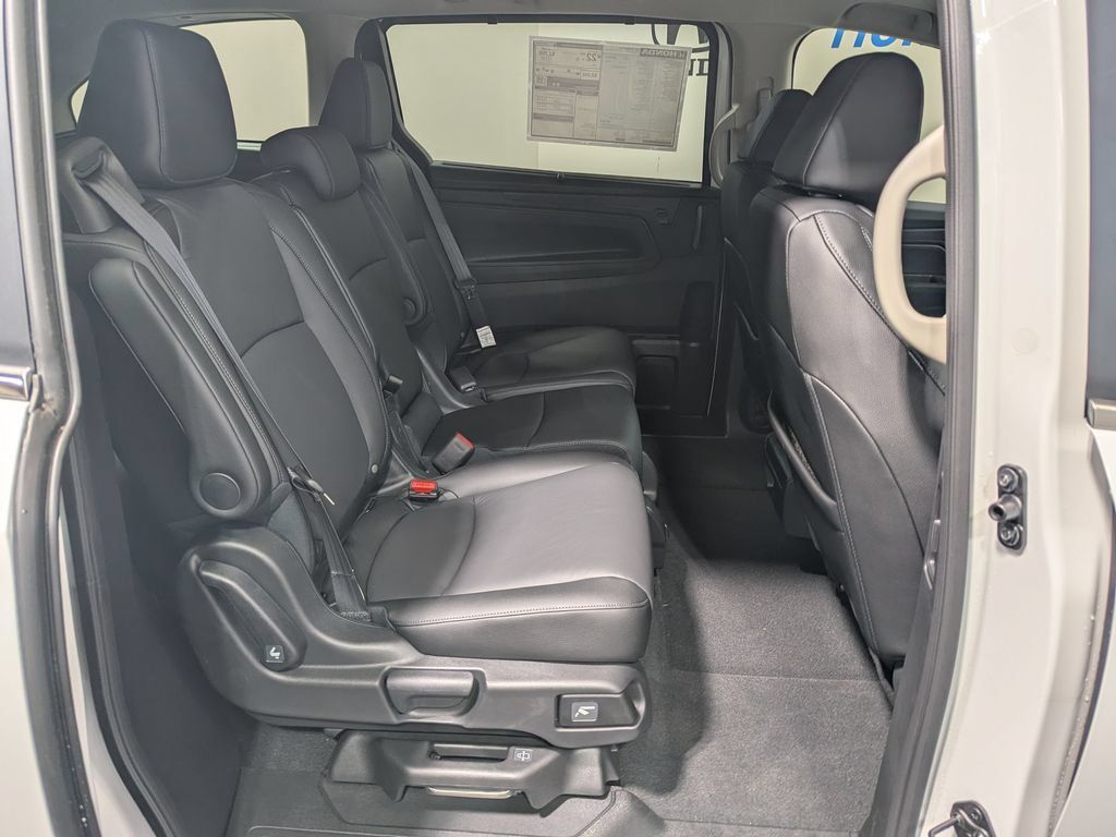 New 2026 Honda Odyssey EX-L image 14