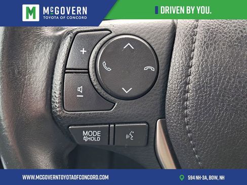 Used 2018 Toyota RAV4 XLE AWD/4WD image 21