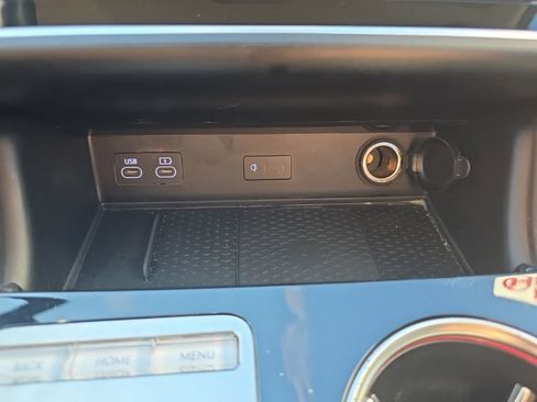 Used 2025 Genesis GV80 2.5T Standard image 33