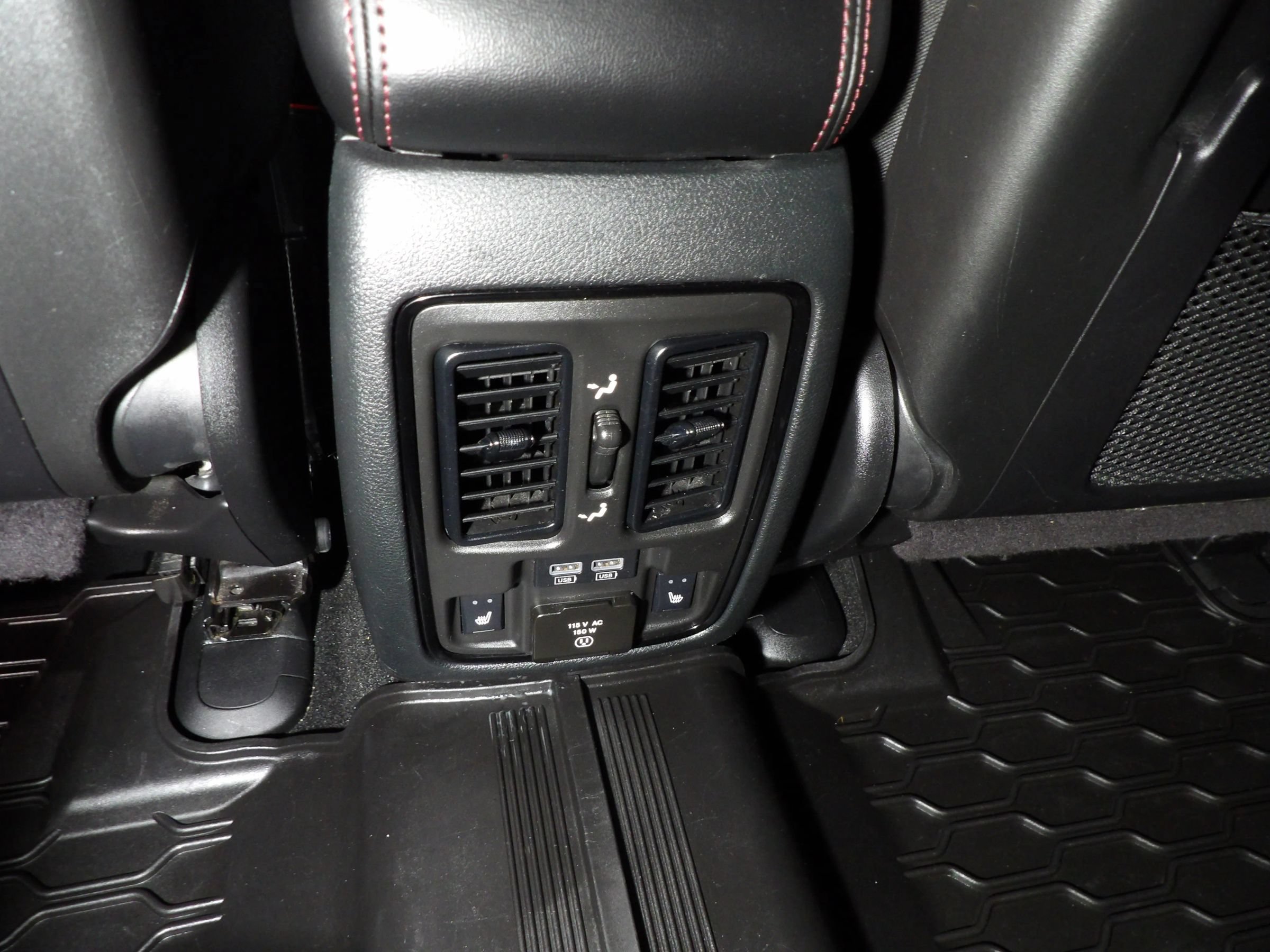 Used 2022 Dodge Durango R/T w/ Blacktop Package AWD/4WD image 21