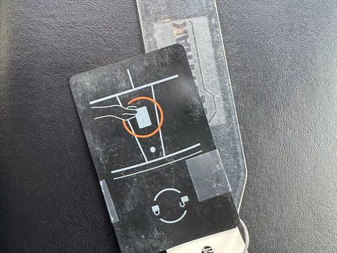 Used 2021 Tesla Model 3 Long Range image 9