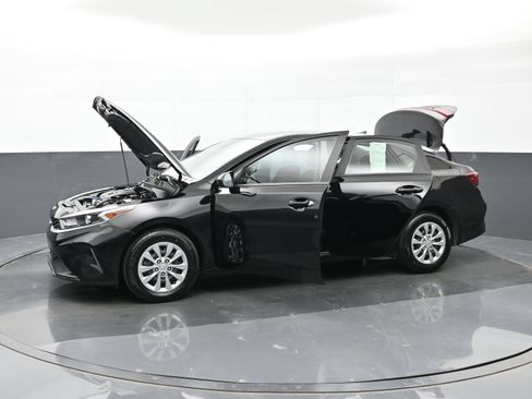 Used 2024 Kia Forte LX FWD image 48