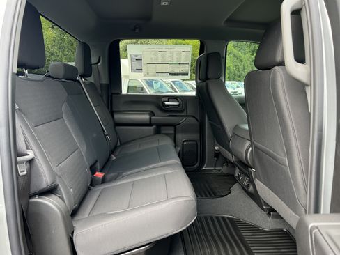 New 2026 Chevrolet Silverado 2500 Custom w/ Custom Value Package AWD/4WD image 47