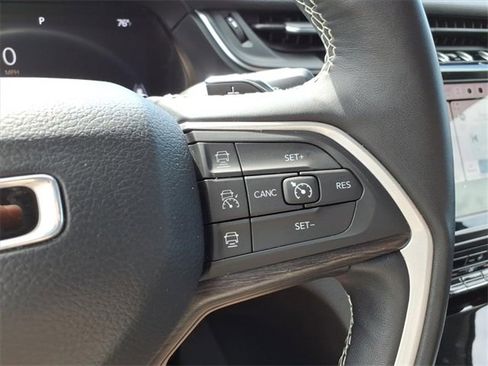 Used 2022 Jeep Grand Cherokee L Limited w/ Trailer Tow Group (B) image 20