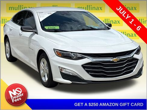 Used 2023 Chevrolet Malibu LS FWD image 1