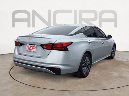 Used 2023 Nissan Altima 2.5 SV image 14