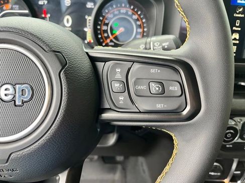Used 2024 Jeep Wrangler Unlimited Sport AWD/4WD image 26