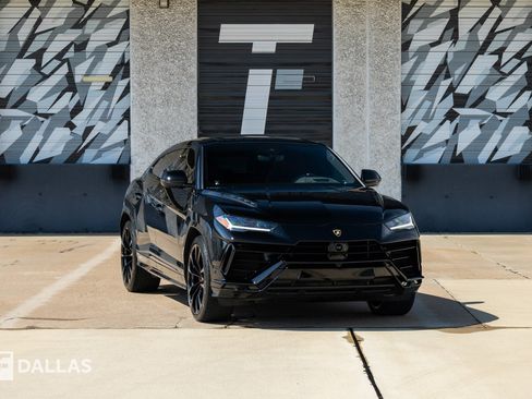Used 2023 Lamborghini Urus S AWD/4WD image 2