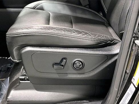 Used 2019 RAM 1500 Sport w/ Level 2 Equipment Group image 20