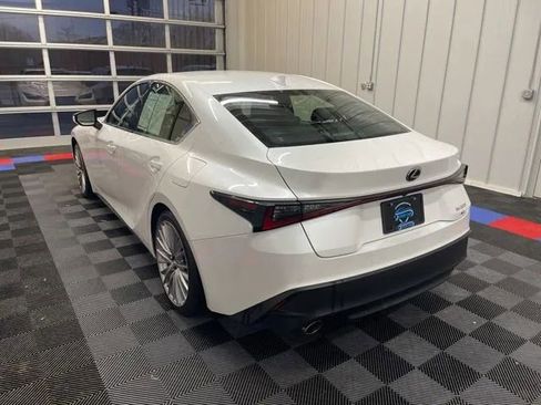 Used 2023 Lexus IS 300 AWD w/ Premium Package image 5
