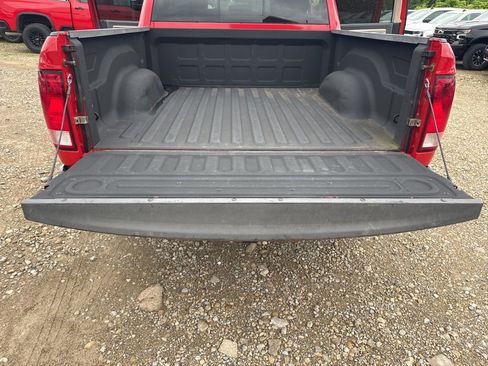Used 2015 RAM 1500 Big Horn w/ Remote Start & Security Group image 33