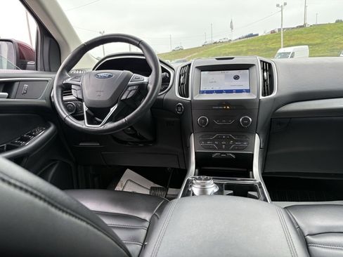 Used 2020 Ford Edge SEL w/ Convenience Package image 29