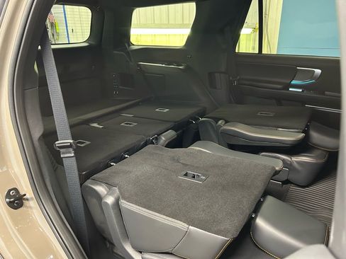 New 2026 Ford Expedition Tremor image 46