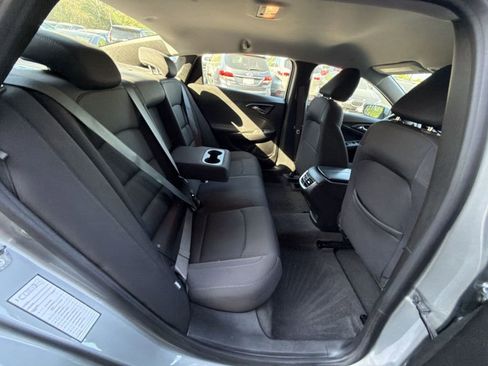 Used 2024 Chevrolet Malibu LT FWD image 24