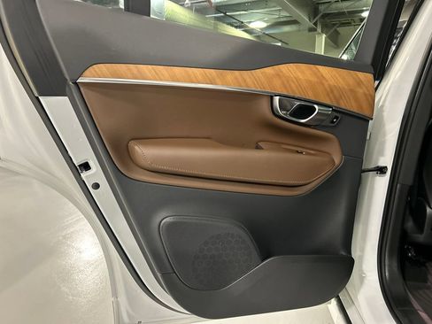 Certified 2023 Volvo XC90 T8 Plus w/ Protection Package AWD/4WD image 22