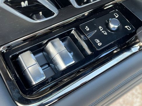 New 2025 Land Rover Range Rover Sport Dynamic SE AWD/4WD image 29