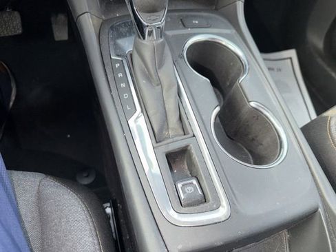 Used 2024 Chevrolet Equinox LT image 43