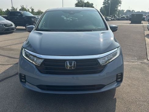 Used 2024 Honda Odyssey Touring image 8
