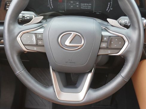 Certified 2025 Lexus NX 350 AWD w/ Luxury Package image 31