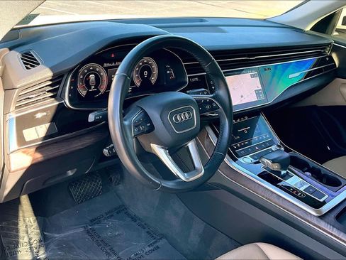 Used 2019 Audi Q8 Premium Plus image 17