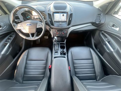Used 2019 Ford Escape SEL image 15