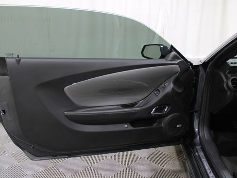 Used 2010 Chevrolet Camaro SS w/ RS Package image 6