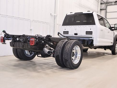 New 2026 Ford F450 Lariat image 8