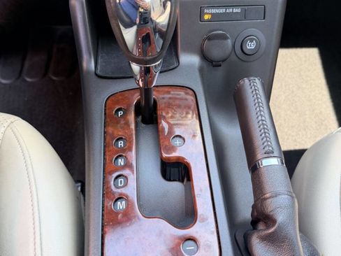Used 2009 Pontiac G6 GT w/ Sport Package 1 FWD image 18
