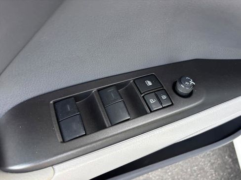 Used 2023 Toyota Camry LE image 22