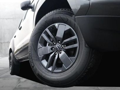 New 2026 Nissan Frontier SV