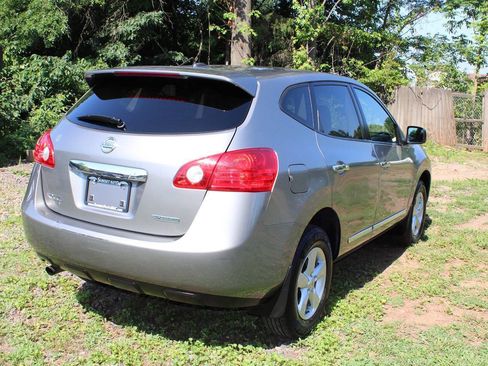 Used 2012 Nissan Rogue S w/ Special Edition Pkg FWD image 7