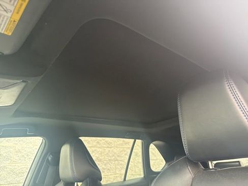 Used 2021 Toyota RAV4 XSE image 17