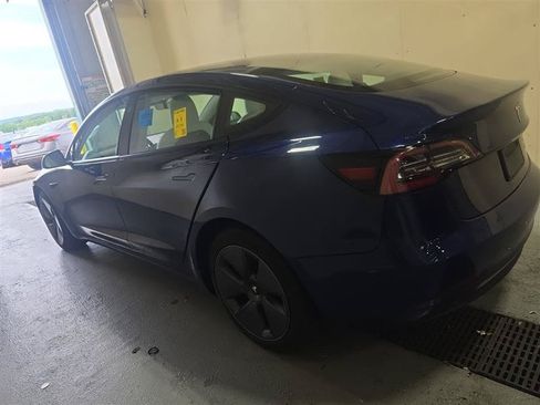 Used 2022 Tesla Model 3 Long Range AWD/4WD image 7