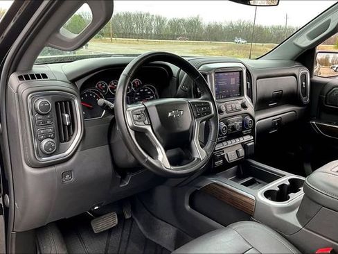 Used 2021 Chevrolet Silverado 1500 RST w/ Convenience Package II image 18