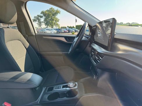 Used 2023 Ford Escape Active w/ Tech Pack #1 AWD/4WD image 13