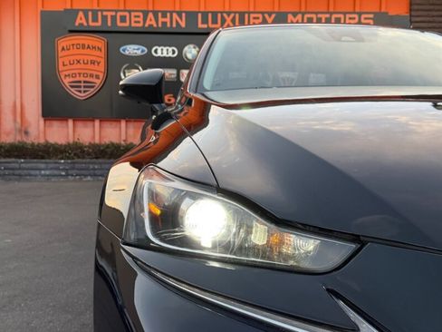 Used 2018 Lexus IS 300 RWD image 20